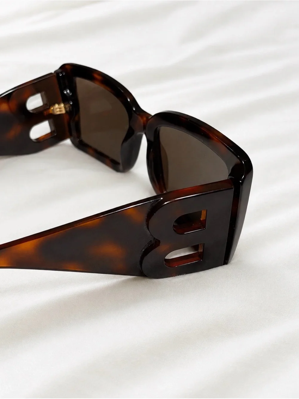 Authentic Burberry Sunglasses